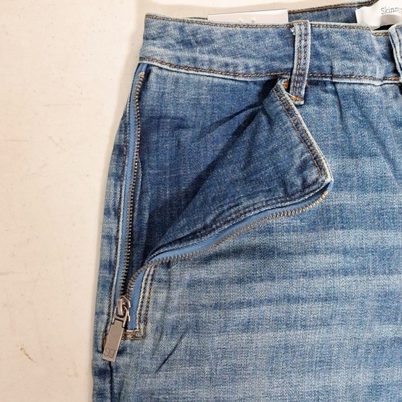 NWT Skinny Girl Cheryl Denim Jogger Jeans
Mid-Rise skinnygirl - Picture 6 of 11